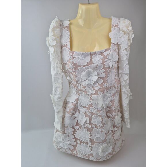 Helsi Women's White Ellen Flower Appliqué Long Sleeve Minidress Size Extra Small - Picture 2 of 6